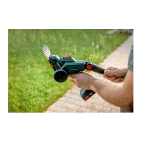 Metabo accu struik- en grasschaar PowerMaxx SGS 12 Q met telescoopstang; doos; 12V x +