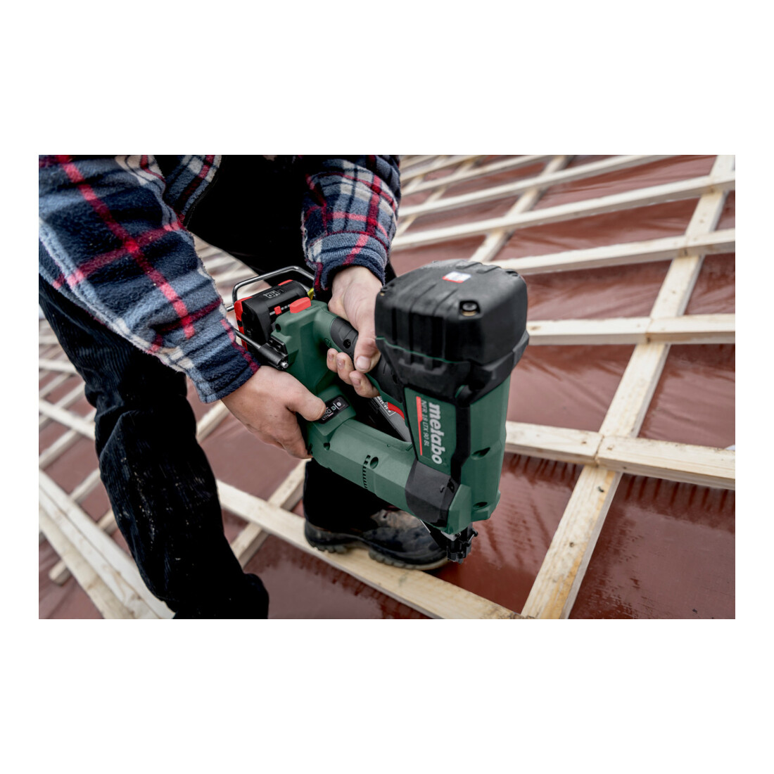 Metabo Accu-tacker NFR 18 LTX 90 BL (612090840) metaBOX 340