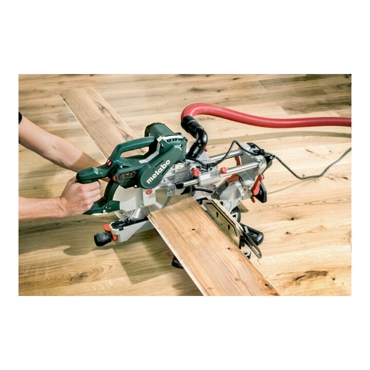 Metabo afkortzaag KGSV 72 Xact SYM met trekfunctie en symmetrisch verstelbaar afrasteringssysteem; karton