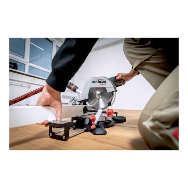 Metabo Afkortzaag KS 216 M (610216000) doos