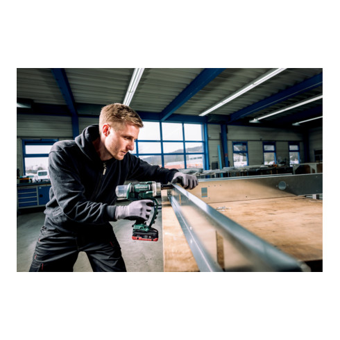 Metabo Akku-Blindnietpistole NP 18 LTX BL 5.0 metaBOX 145 L; 18V 2x4Ah LiHD + ASC 55