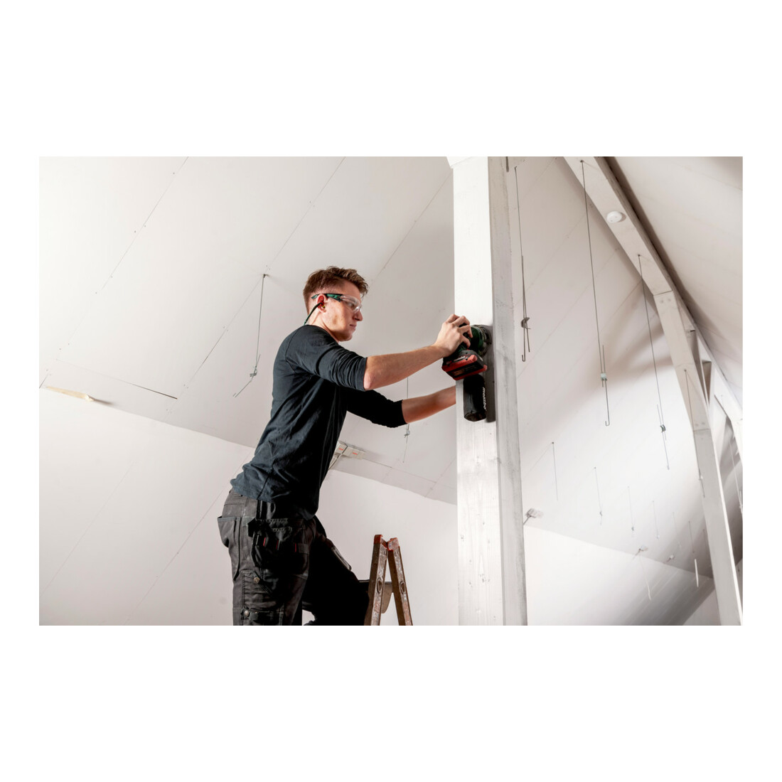 METABO Akku-Exzenterschleifer ohne Akku, Typ: SXALTX125