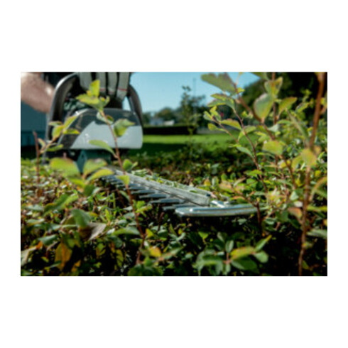 Metabo Akku-Heckenschere AHS 18-65 V Karton