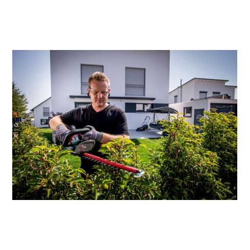 Metabo Akku-Heckenschere HS 18 LTX 55 Karton