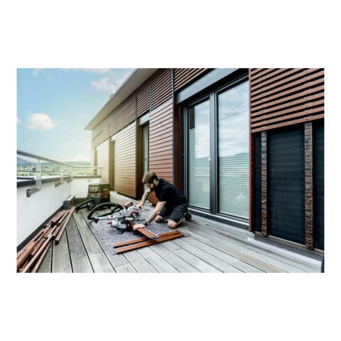 Metabo Akku-Kappsäge KGS 18 LTX BL 216 (614216650) mit Zugfunktion 18V 2x5.2Ah Li-Power + ASC 55