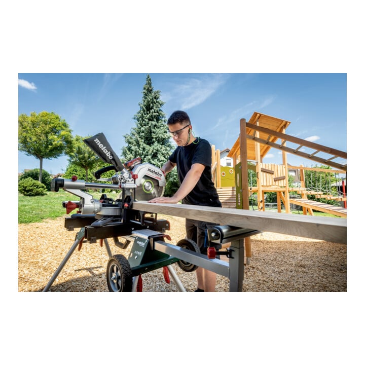 Metabo Akku-Kappsäge KGS 18 LTX BL 305 (614305810) mit Zugfunktion 18V 2x8Ah LiHD + ASC 145