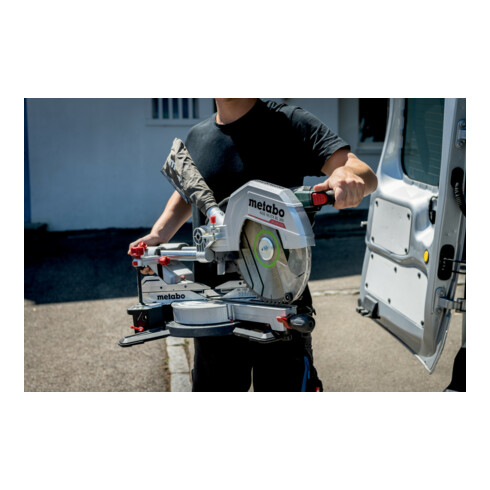 Metabo Akku-Kappsäge KGS 18 LTX BL 305 (614305850) mit Zugfunktion