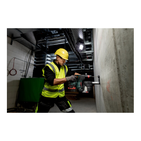 Metabo Akku-Kombihammer KH 18 LTX BL 24 Q mit Metabo-Quick-Wechselfutter; metaBOX 165 L; 18V 2x4Ah LiHD + ASC 55