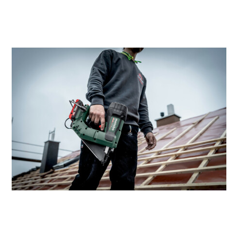 Metabo Akku-Nagler NFR 18 LTX 90 BL metaBOX 340; 18V 2x4Ah LiHD + ASC 145