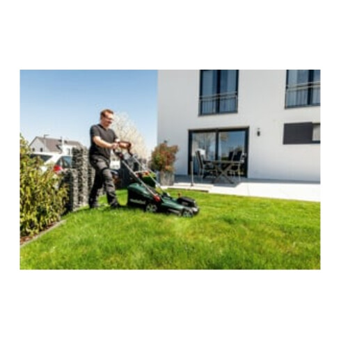 Metabo Akku-Rasenmäher RM 36-18 LTX BL 36 Karton; 18V 2x5.2Ah Li-Power + ASC 55
