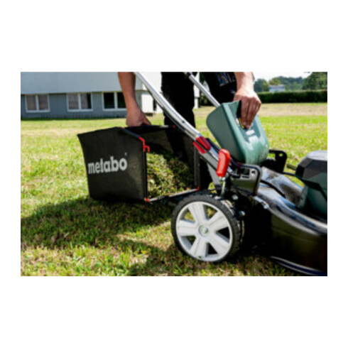 Metabo Akku-Rasenmäher RM 36-18 LTX BL 46 Karton; 18V 2x5.2Ah Li-Power + ASC 145 Duo