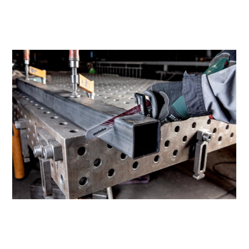 Metabo Akku-Säbelsäge SSE 18 LTX BL metaBOX 145 L; 18V 2x8Ah LiHD + ASC 145