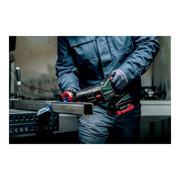Metabo Akku-Säbelsäge SSEP 18 LT BL (601617850) Karton