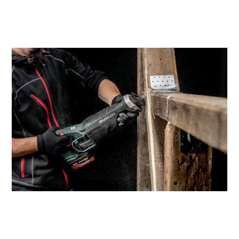 Metabo Akku-Säbelsäge SSEP 18 LTX BL MVT metaBOX 165 L
