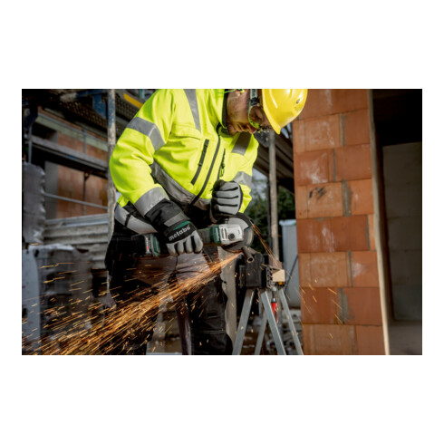 Metabo Akku-Winkelschleifer W 18 L BL 9-125 metaBOX 165 L; 18V 2x4Ah Li-Power + ASC 55