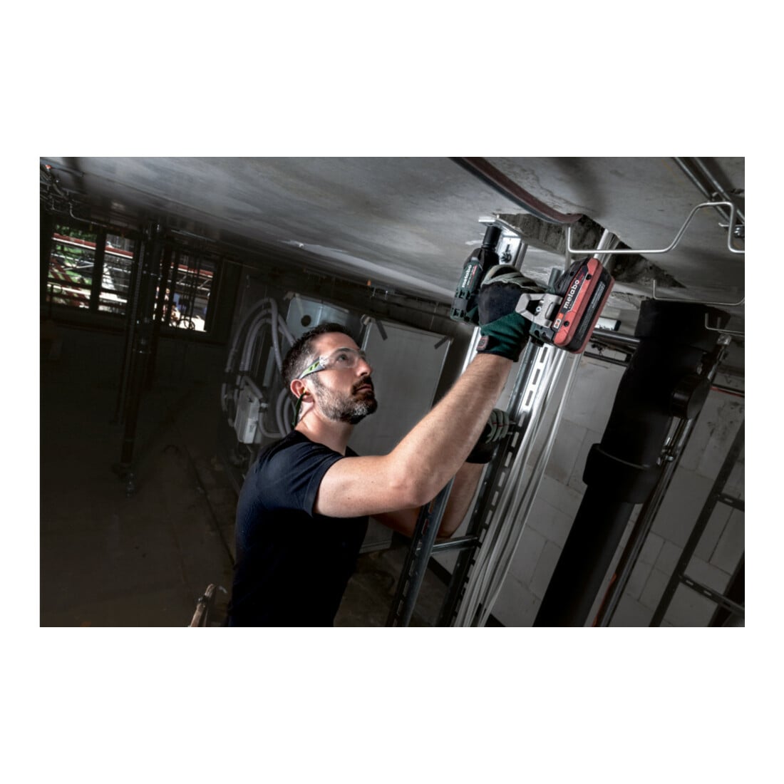 METABO Avvitatore a percussione a batteria (inclusa batteria LiHD), Modello: 18LTX300