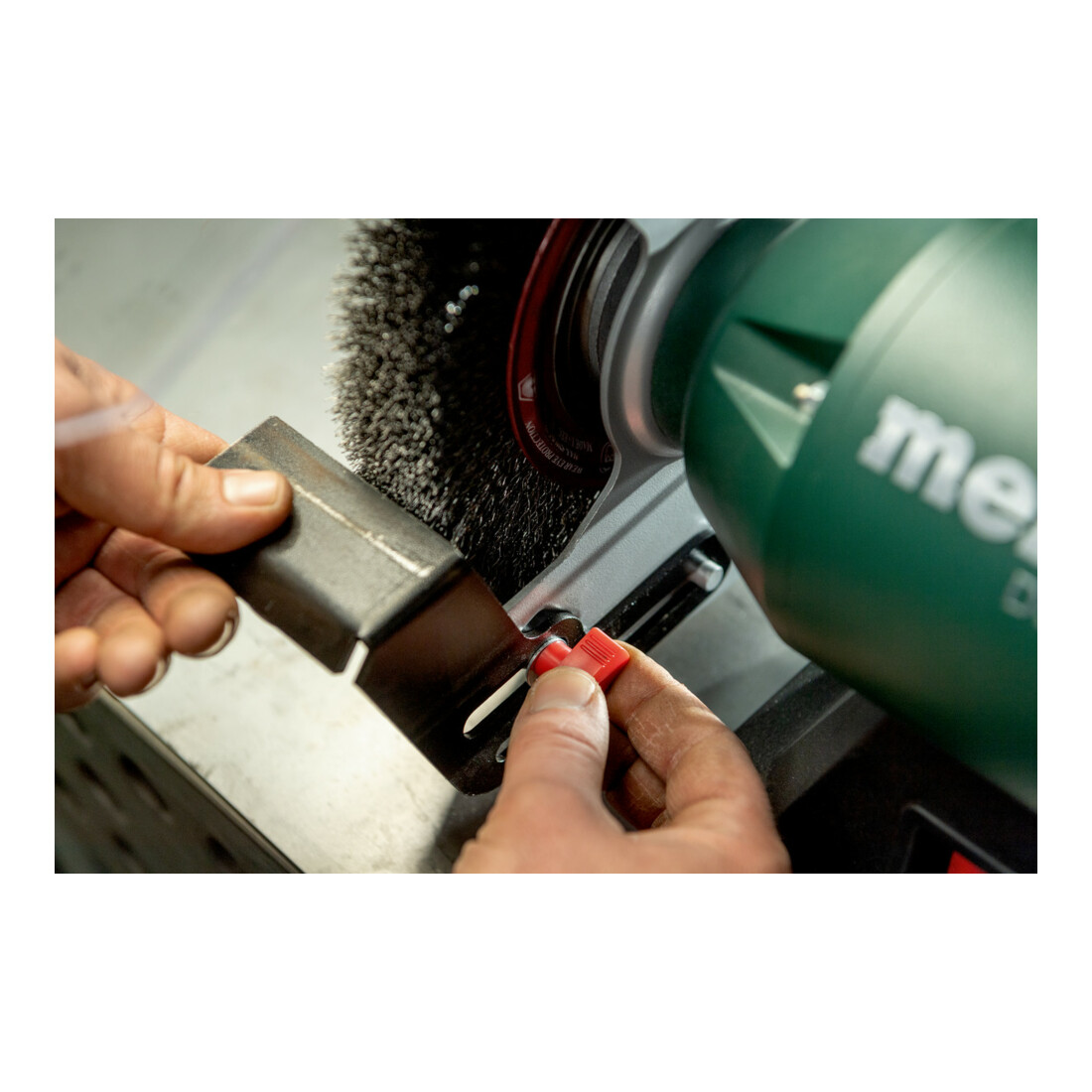 METABO  Combi-bandschuurmachine 230 V, Type: BS200P