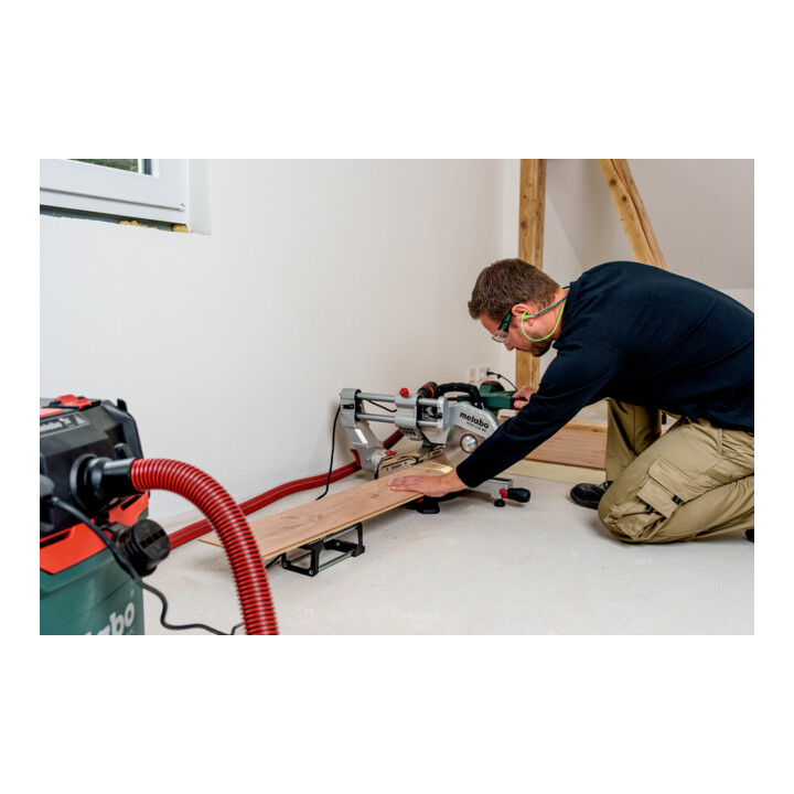 Metabo Kappsäge KGSV 216 MC (615216000) im Karton