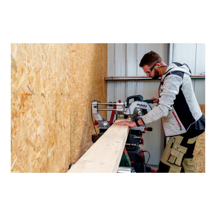 Metabo Kappsäge KGSV 254 MC (615254000) im Karton