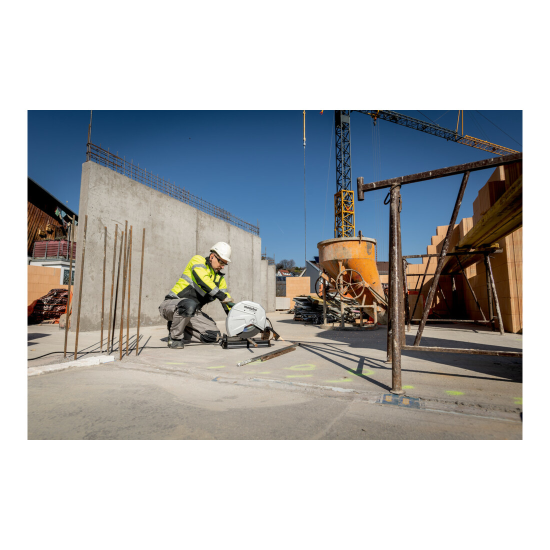 Metabo Metaal-afkortmachine CS 22-355 (601786000) doos