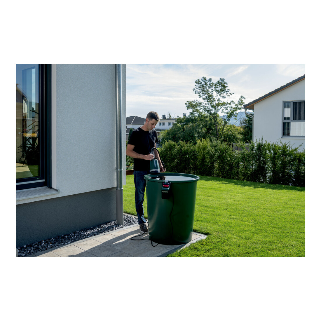 Metabo Pompe submersible et de pluie sans fil TPF 18 LTX 2200 carton