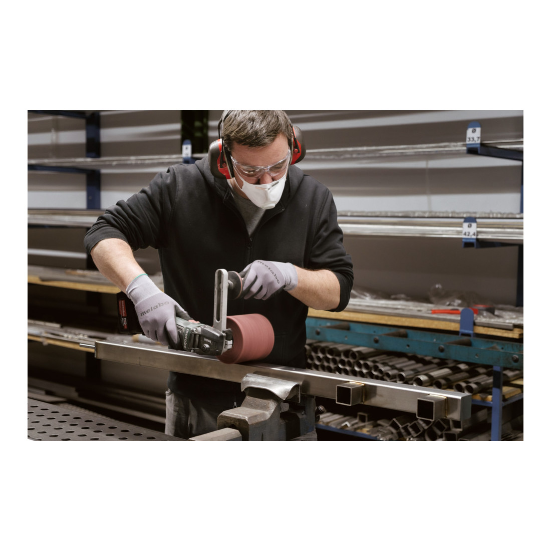 Metabo S 18 LTX 115 accu satineermachine doos