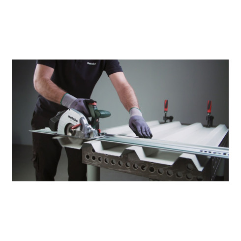 Metabo Sega circolare a mano per metalli a batteria MKS 18 LTX 58 FS Set + guida FS 160, MetaLoc