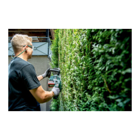 Metabo Taille-haies sans fil HS 18 LTX BL 55 carton