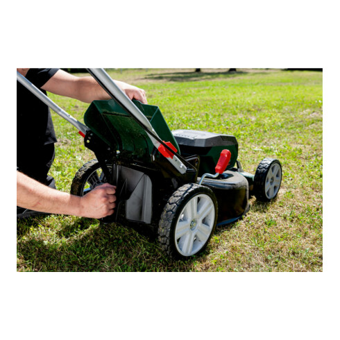Metabo Tosaerba a batteria RM 36-18 LTX BL 46 cartone, 18 V 2x5,2 Ah ioni di litio + ASC 145 Duo