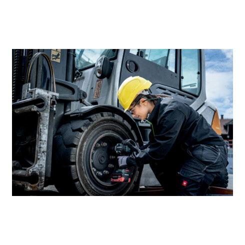 Metabo Visseuse à choc sans fil SSW 18 LTX 800 BL metaBOX 145 L ; 18V 2x5.5Ah LiHD + ASC 145