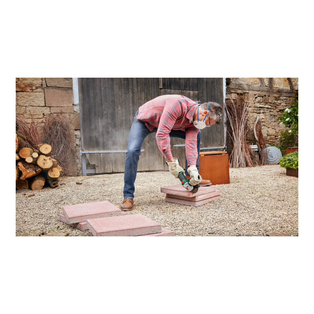 Meuleuse angulaire sans fil UniversalGrind 18V-75 Bosch sans batterie