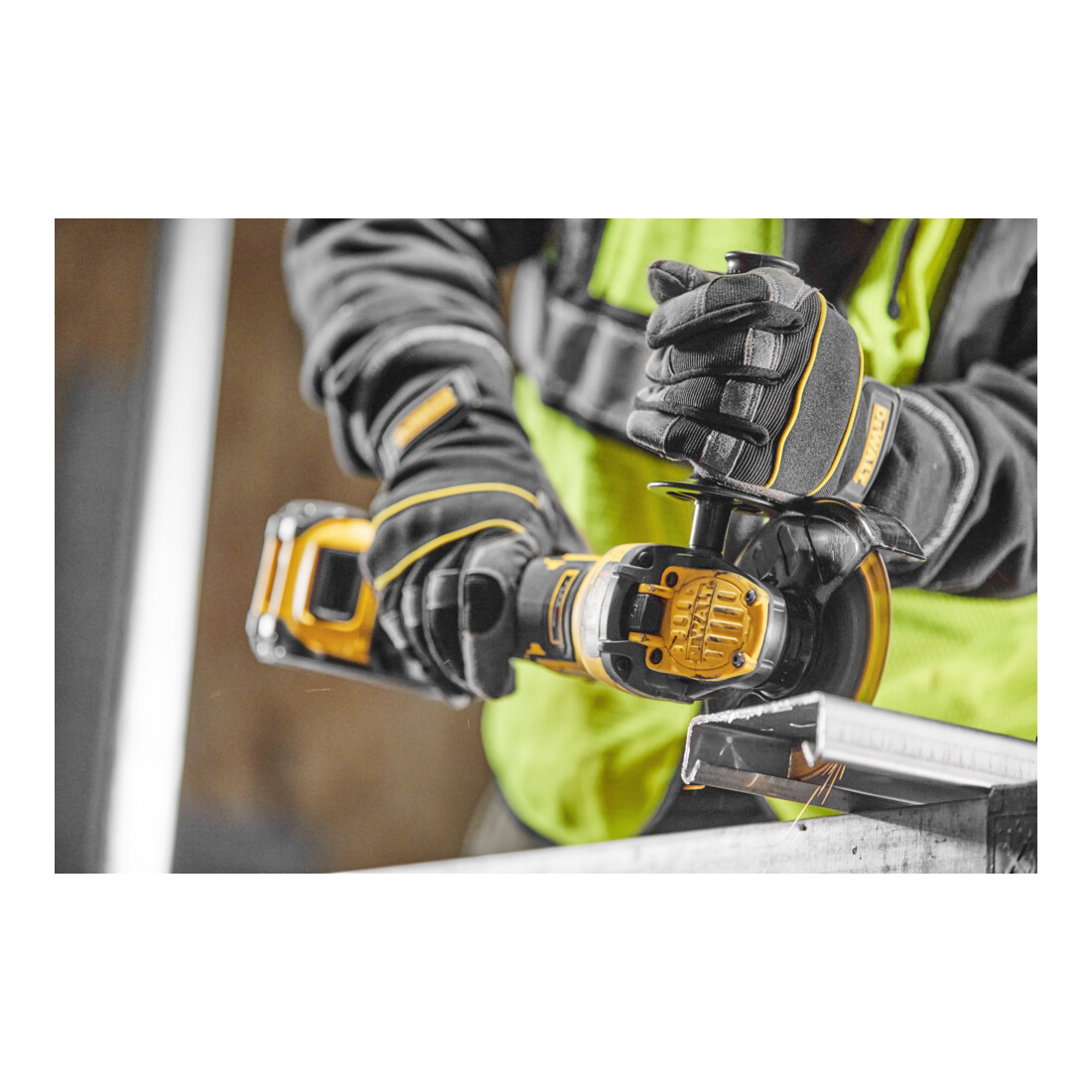 Meuleuse d'angle DEWALT 18V XR FV Adv Version de base.