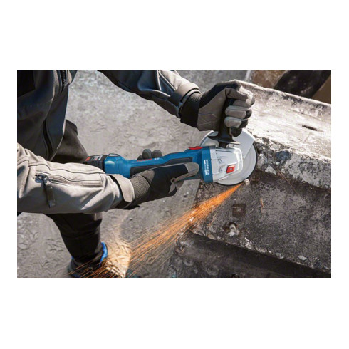 Meuleuse d'angle sans fil GWS 18V-7 de Bosch