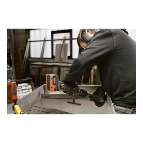 Meuleuse pour soudures d'angle sans fil KNS 18 LTX 150 metabo, carton