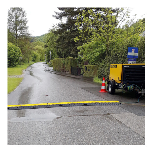 Moravia Kabelbrücke groß, 3 Kabelschächte 600 x 960 x 75 mm