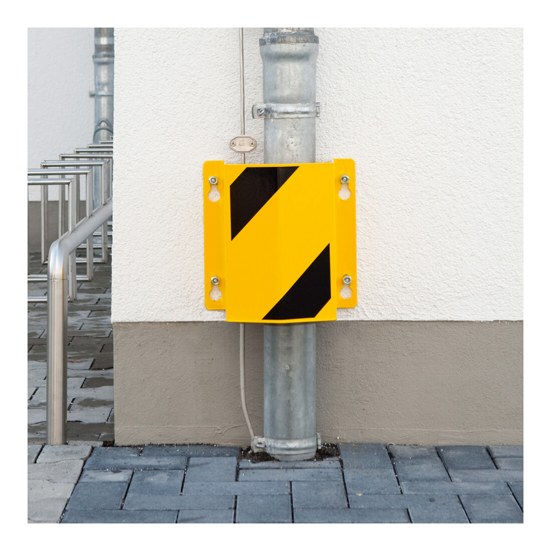 Moravia Protection de tube petite 300 noir/jaune 300 × 292 × 230 mm avec plaques murales