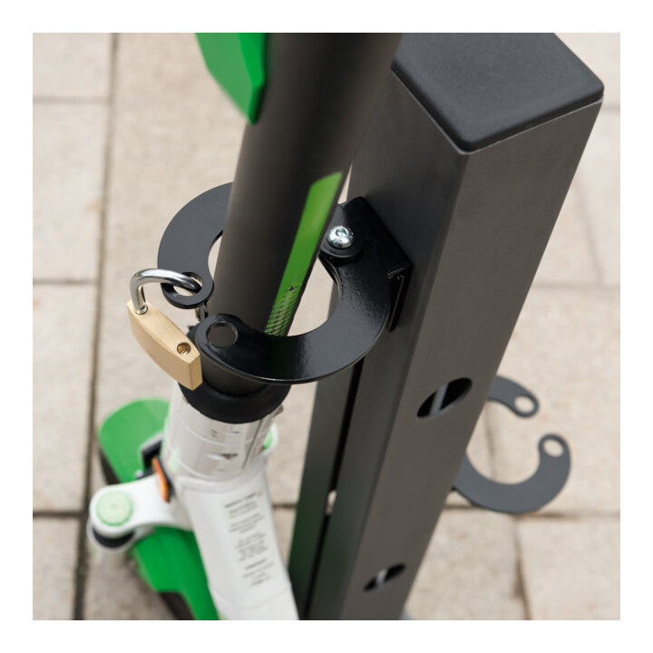 Moravia Scooter-Parker 2 pcs fb DB703