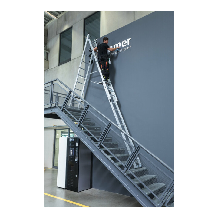 MUNK Aluminium-Mehrzweckleiter 3-teilig nivello®-Traverse 3 x 6 Sprossen