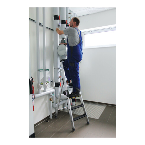 MUNK Aluminium -Stehleiter 250kg einseitig clip-step R13 5 St.