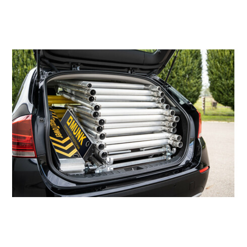 Munk FlexxTower SG mit vorlaufendem Geländer Plattformhöhe 2,10 m