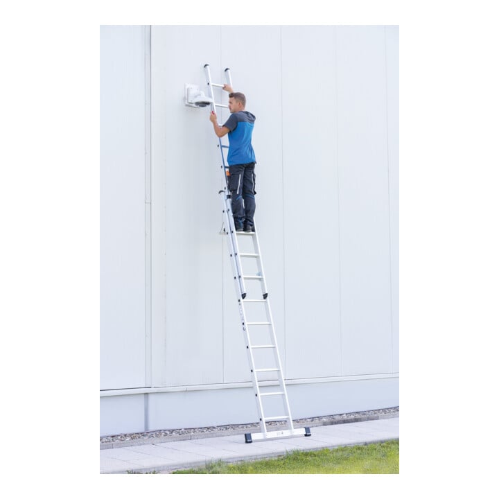 MUNK Günzburger Sprossen-Schiebeleiter 2-teilig mit Standard-Traverse 2x17 Sprossen