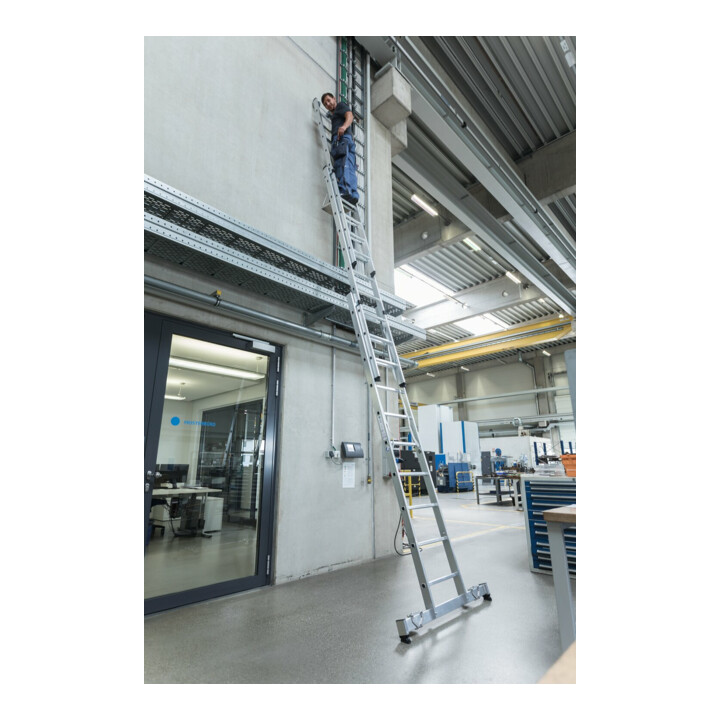 MUNK Günzburger Steigtechnik Aluminium-Mehrzweckleiter 3-teilig nivello®-Traverse 3 x 6 Sprossen