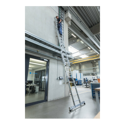 MUNK Aluminium-Mehrzweckleiter dreiteilig mit nivello ® -Traverse