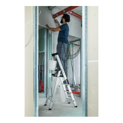 MUNK Aluminium-Stehleiter einseitig begehbar 1 x 4 Stufen