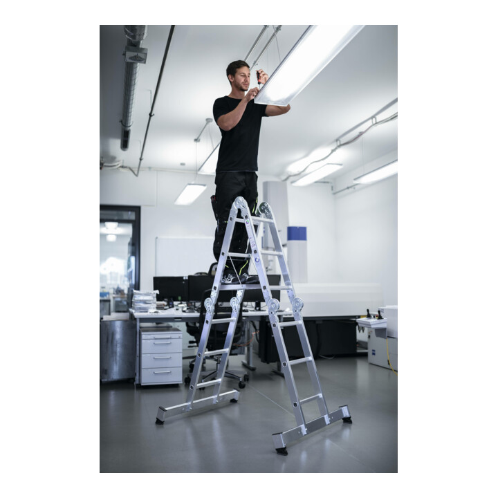 MUNK Günzburger Steigtechnik Aluminium-Vielzweckleiter 4-teilig nivello®-Traverse 2 x 2 + 2 x 3 Sprossen