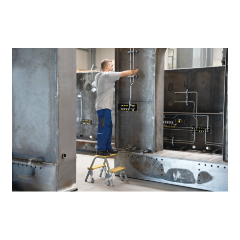 MUNK Stahl-Holz-Tritt mit Brems-Lenkrollen