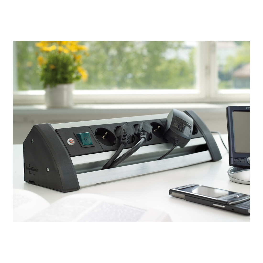 Brennenstuhl Presa multipla a 6 vie Alu-Office-Line, 3m H05VV-F 3G1,5