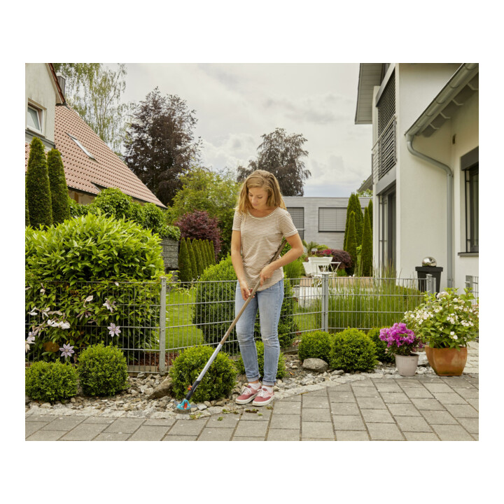Nettoyeur de joints combisystem-3in1 GARDENA