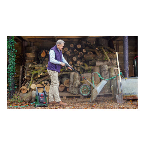 Nettoyeur haute pression sans fil UniversalAquatak 36V-100 de Bosch, 1 x batterie 36V 4,0Ah