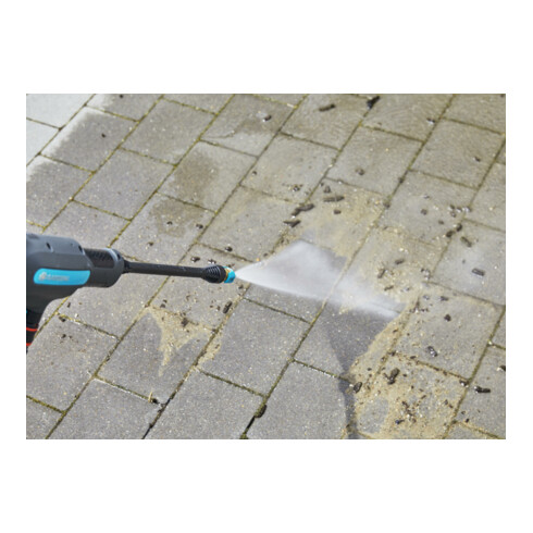 Nettoyeur moyenne pression sans fil AquaClean 24/18V P4A solo GARDENA